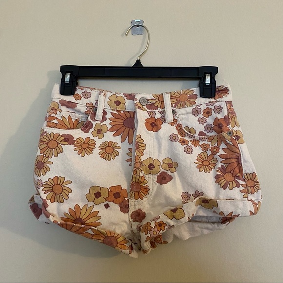Free People We The Free Floral Itty Bitty Micro Denim Shorts 25 - Picture 3 of 6